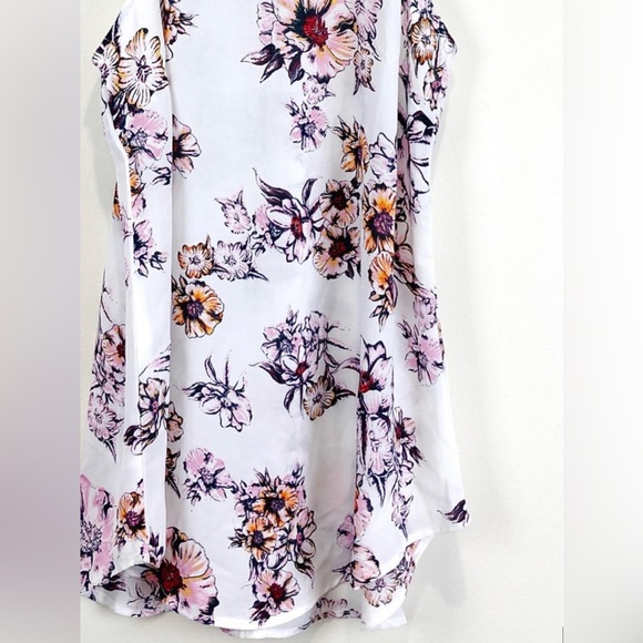 Cotton On Sleeveless Top - Picture 3 of 16